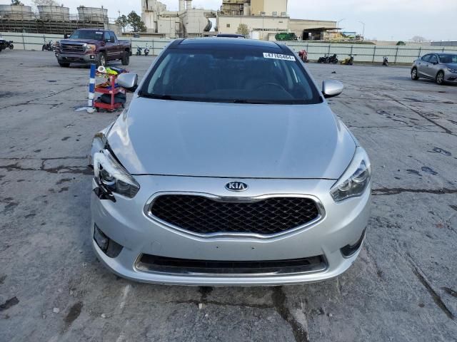 2016 KIA Cadenza Luxury