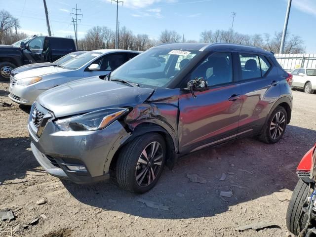 2020 Nissan Kicks SR