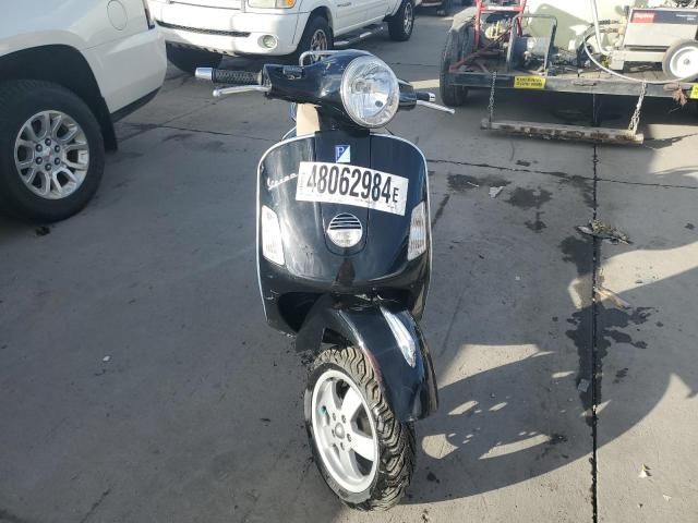 2007 Vespa GTS 250