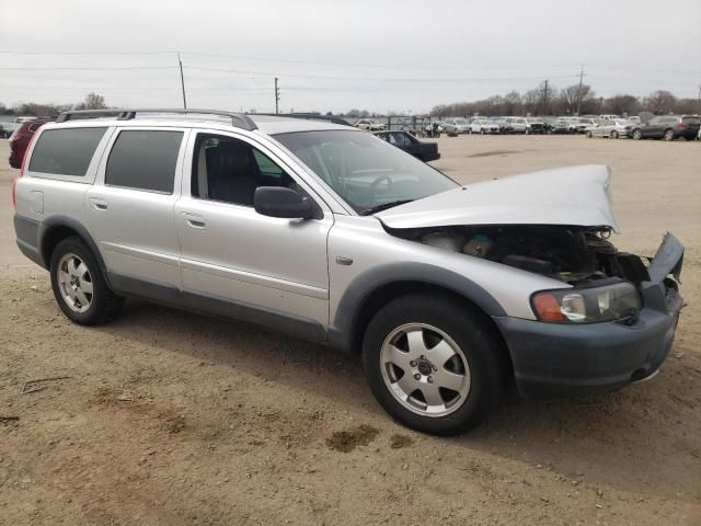 2004 Volvo XC70