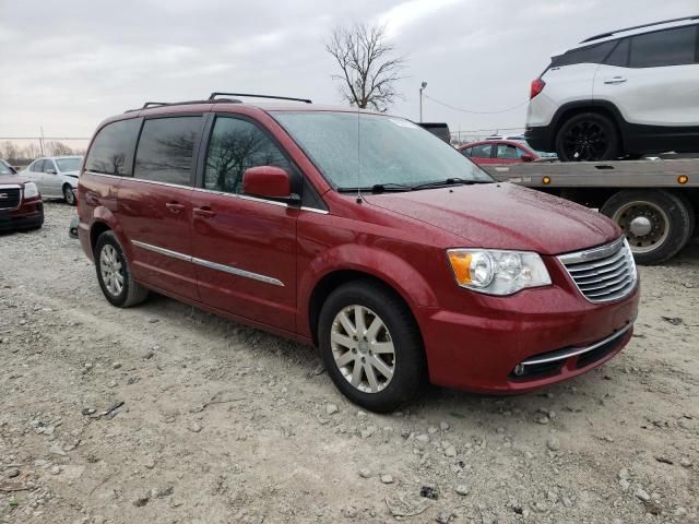 2016 Chrysler Town & Country Touring