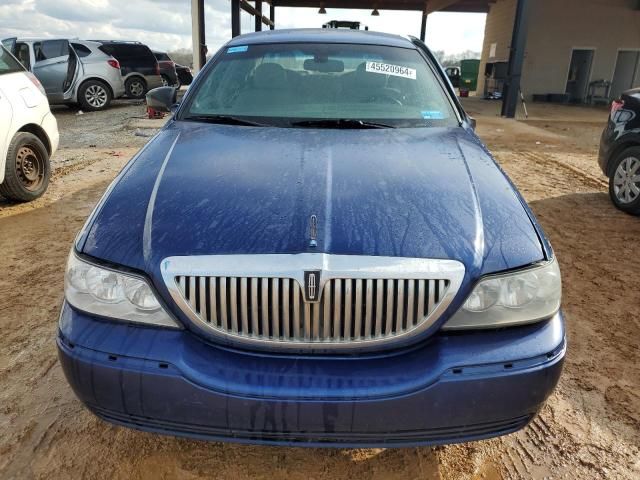 2007 Lincoln Town Car Signature