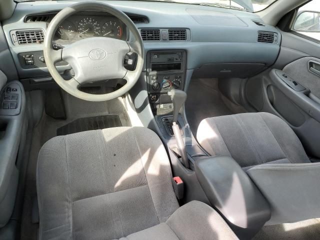 2000 Toyota Camry CE