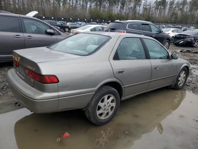 1999 Toyota Camry LE