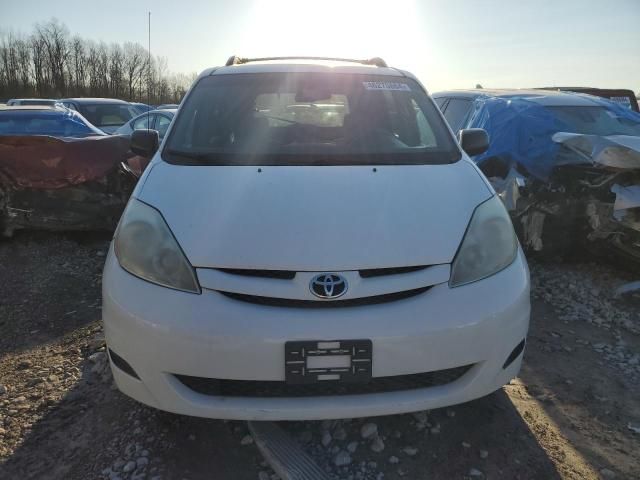 2007 Toyota Sienna CE