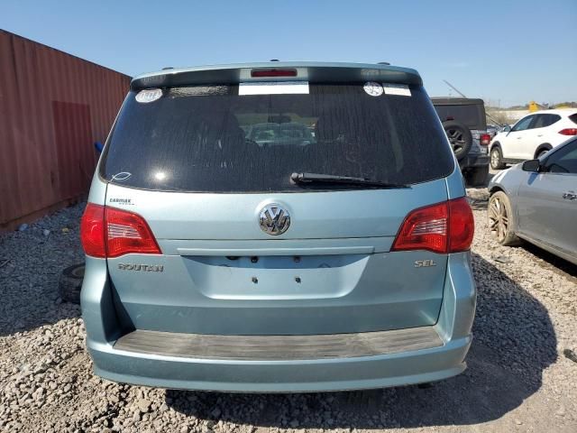 2009 Volkswagen Routan SEL Premium