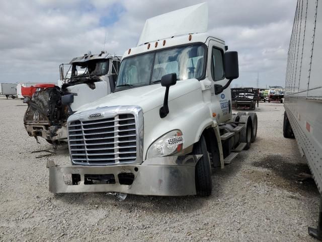 2019 Freightliner Cascadia 125