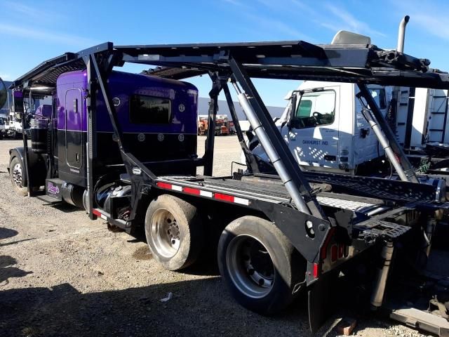 2012 Peterbilt 388