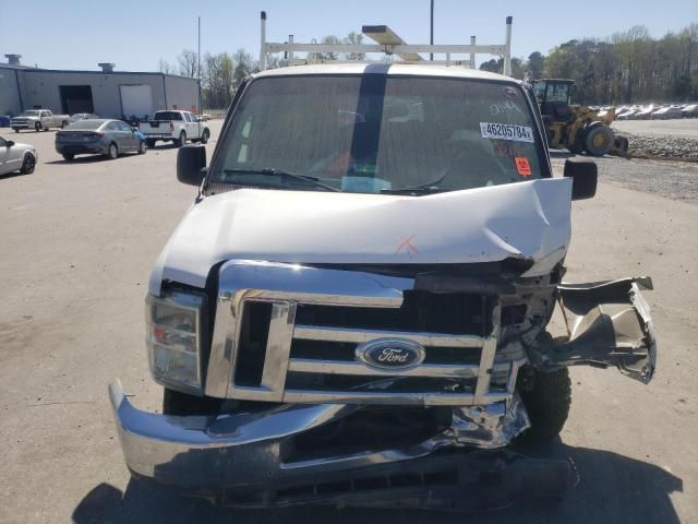 2010 Ford Econoline E350 Super Duty Wagon