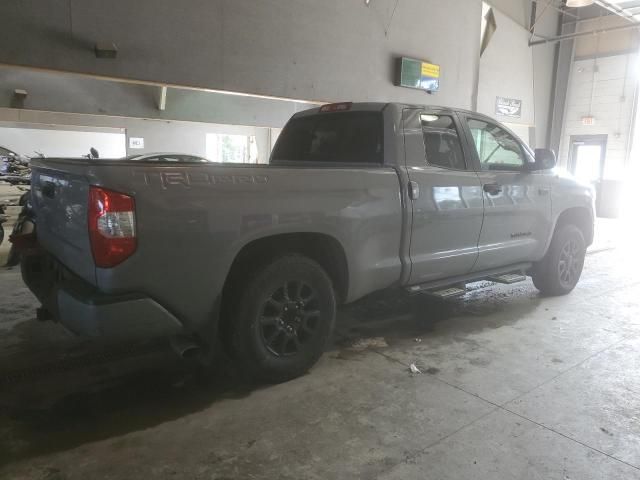 2017 Toyota Tundra Double Cab SR/SR5