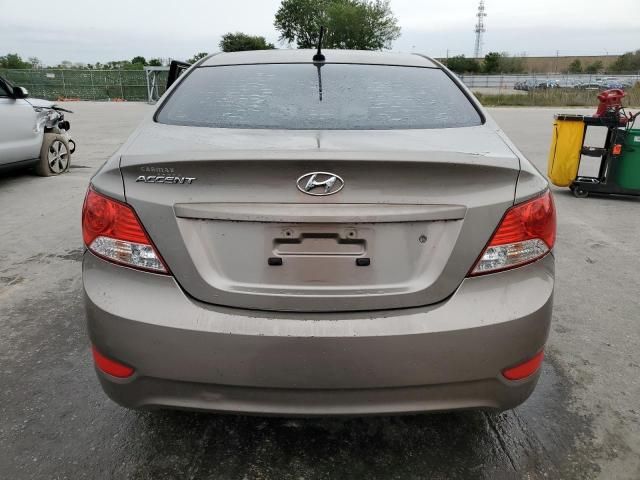 2013 Hyundai Accent GLS