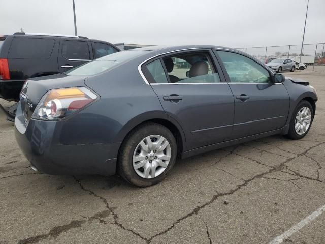 2010 Nissan Altima Base