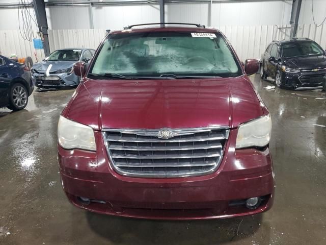 2008 Chrysler Town & Country Touring