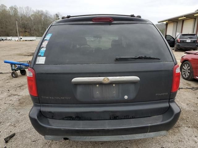 2005 Chrysler Town & Country Touring