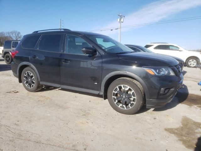 2020 Nissan Pathfinder SL