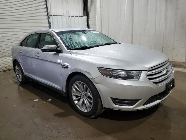 2015 Ford Taurus Limited