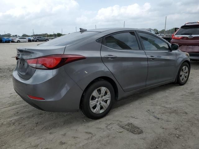 2016 Hyundai Elantra SE