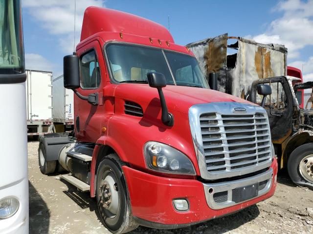 2017 Freightliner Cascadia 113