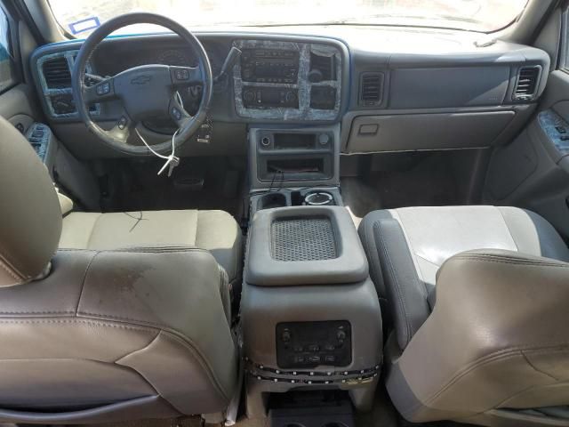 2004 Chevrolet Suburban K1500