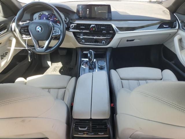 2019 BMW 530E