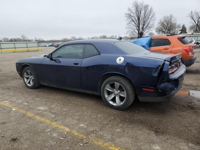 2015 Dodge Challenger SXT