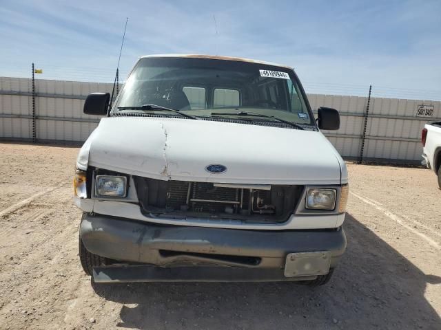 2002 Ford Econoline E150 Van