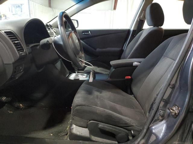 2010 Nissan Altima Base