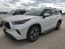 Salvage cars for sale at San Antonio, TX auction: 2022 Toyota Highlander XLE
