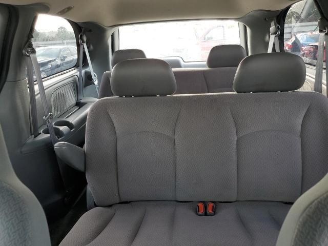 2005 Dodge Grand Caravan SE