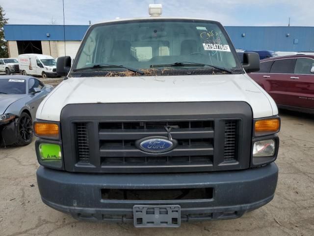 2011 Ford Econoline E350 Super Duty Van