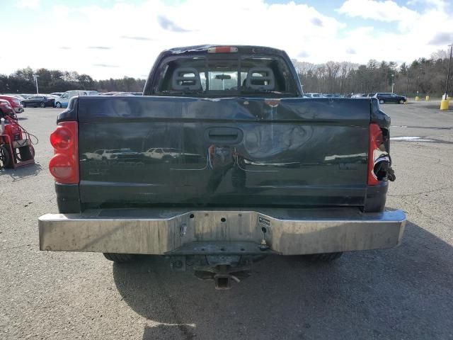 2005 Dodge Dakota Quad SLT