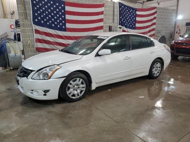 2010 Nissan Altima Base