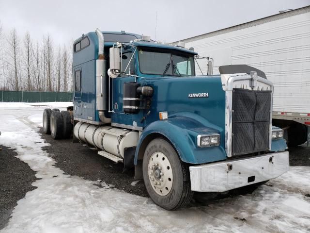 1995 Kenworth Construction W900