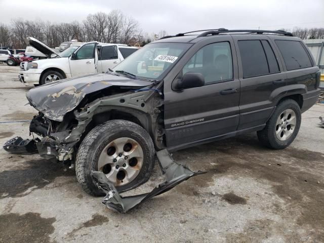 2004 Jeep Grand Cherokee Laredo