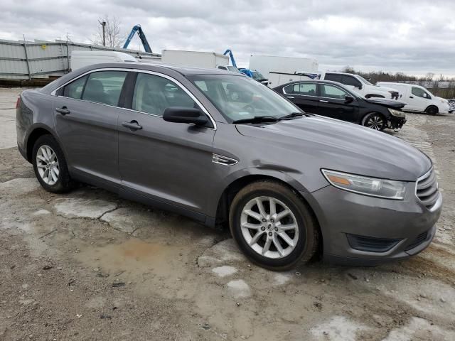 2013 Ford Taurus SE