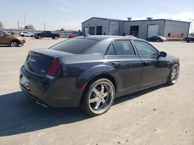 2018 Chrysler 300 Touring