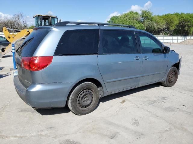 2010 Toyota Sienna CE