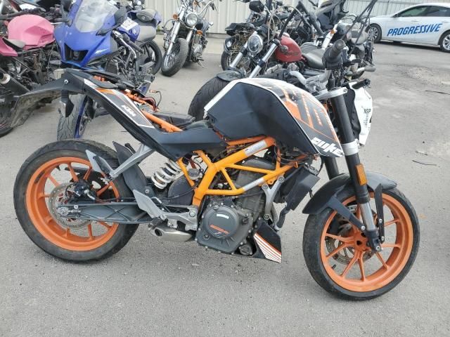 2016 KTM RC 390