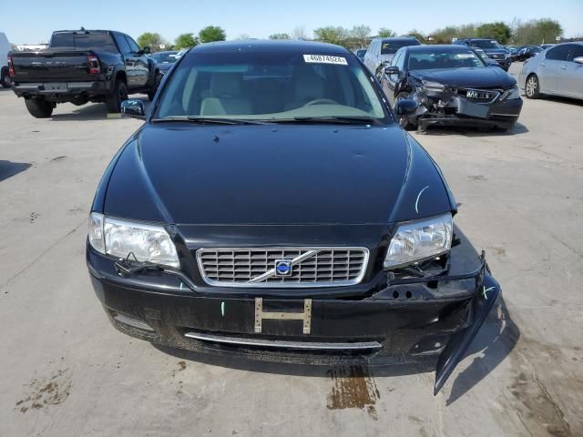 2004 Volvo S80