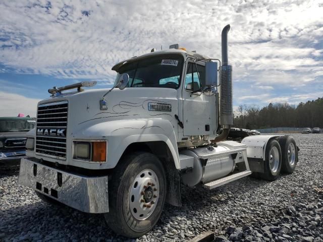 2003 Mack 600 CH600