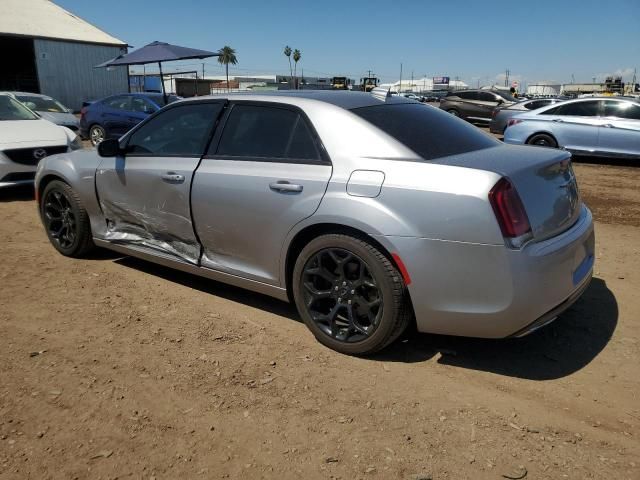 2018 Chrysler 300 S