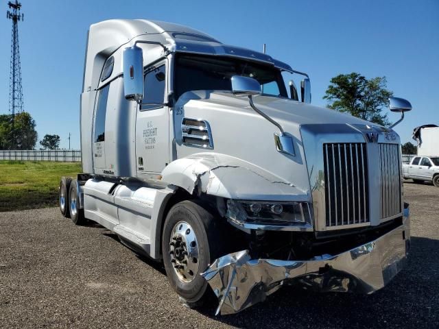 2018 Western Star 5700 XE