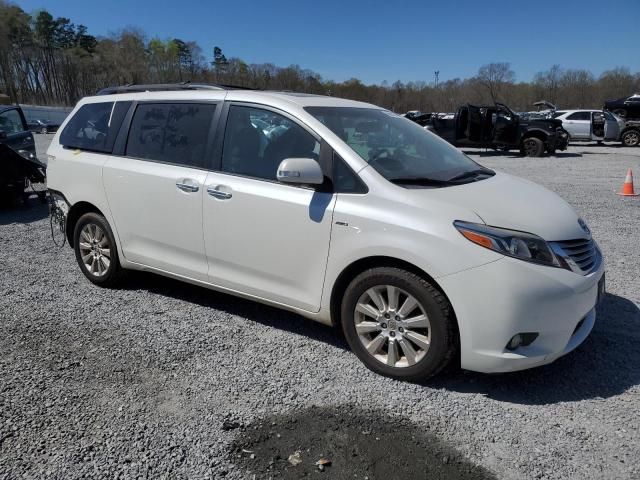 2016 Toyota Sienna XLE