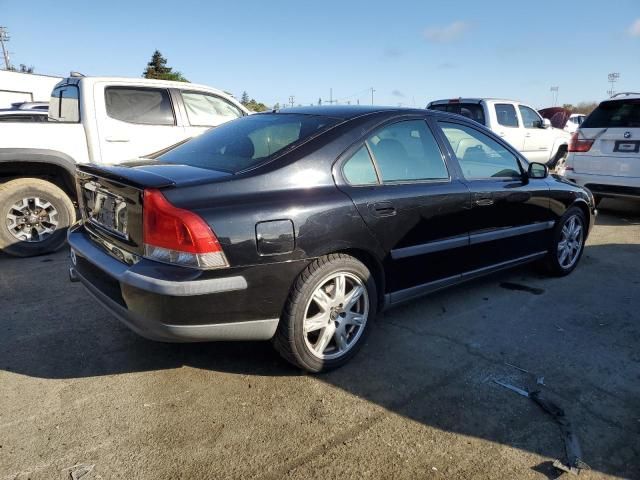 2004 Volvo S60