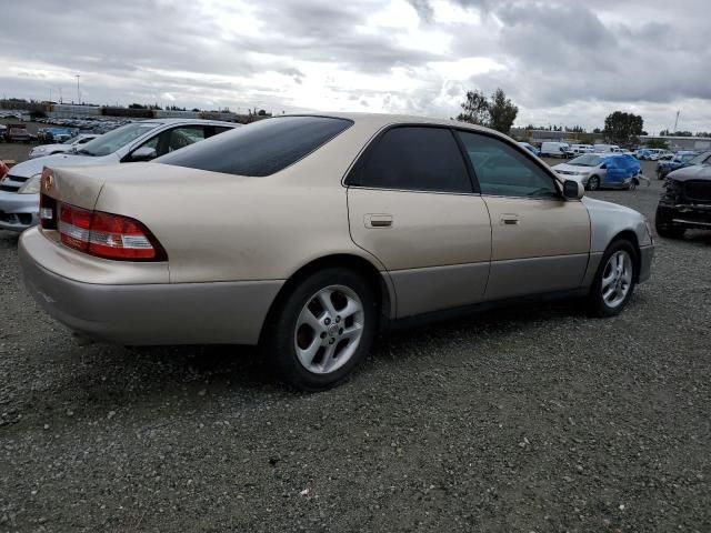 2000 Lexus ES 300