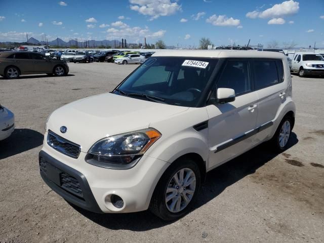 2013 KIA Soul +