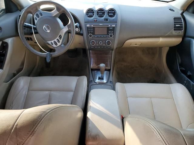 2010 Nissan Altima Base