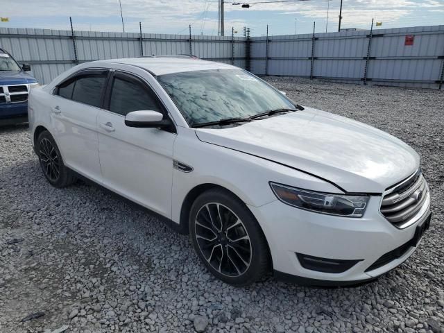 2017 Ford Taurus SEL