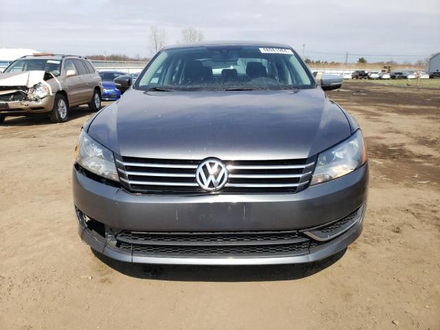 2013 Volkswagen Passat S