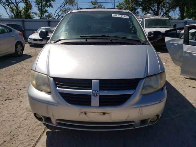 2005 Dodge Grand Caravan SXT